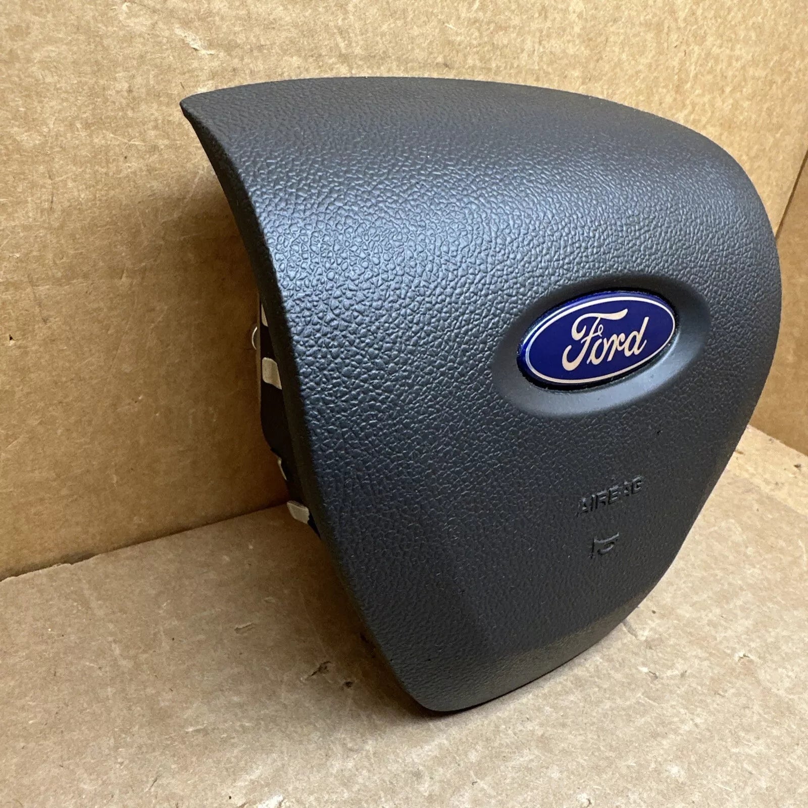 2013-2019 Ford Flex Left Driver Steering Wheel Airbag: 253-06966L