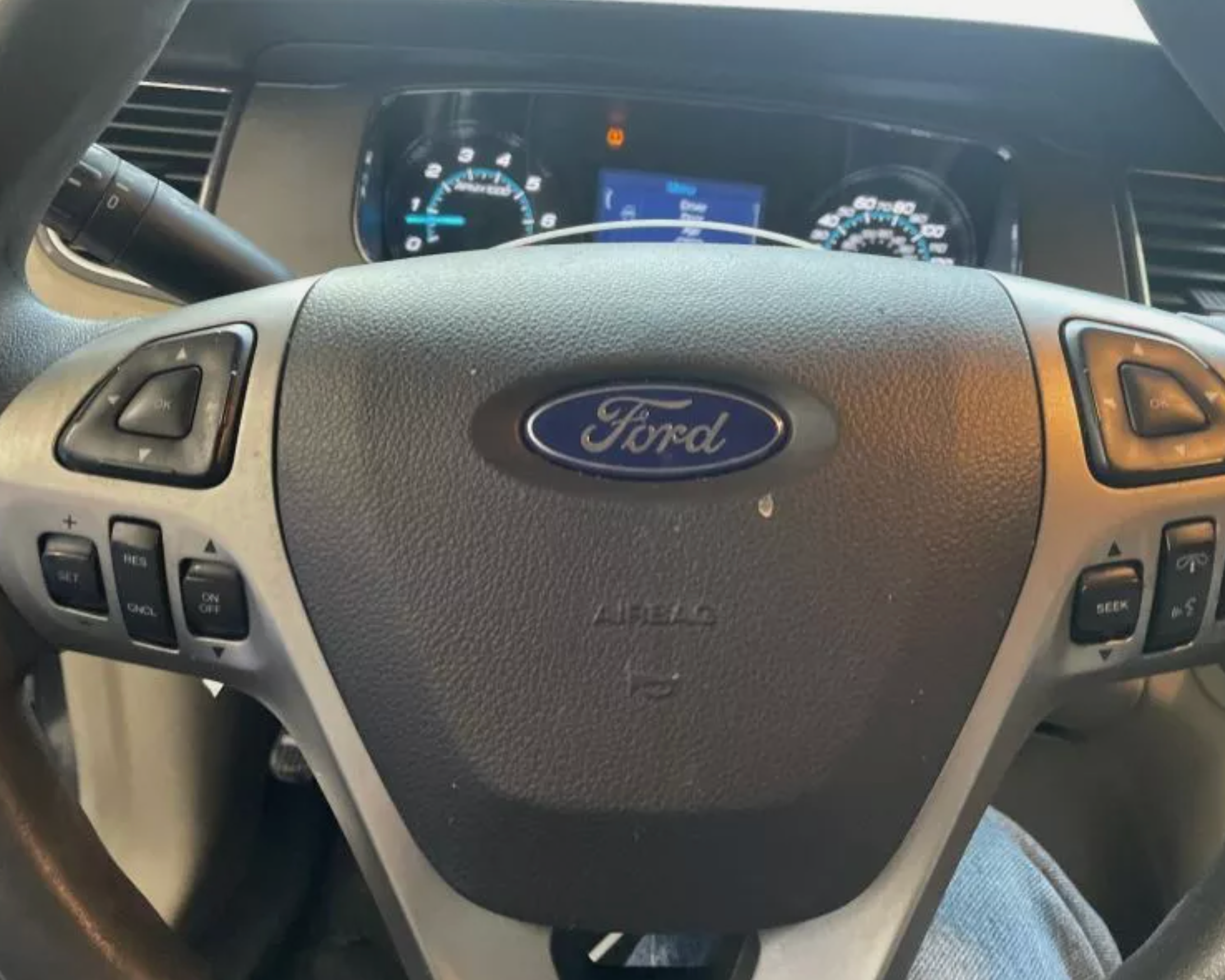 2013-2019 Ford Taurus Left Driver Steering Wheel Airbag Black: 253-06884L